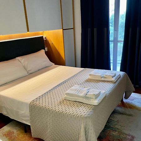 149 Borgo Ticino Suite Attico Di Lusso Con Terrazzo E Parking Privato Pavia Ngoại thất bức ảnh